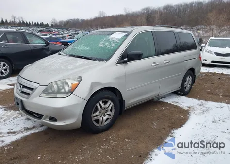 2005 Honda Odyssey Ex-L from USA, damaged, VIN 5FNRL38625B046348